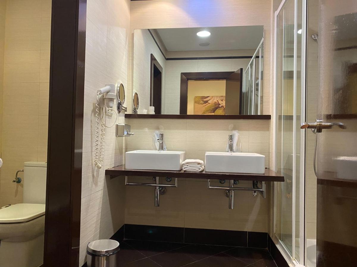 Hotel La Cantuena (Adults Only) Fuenlabrada Eksteriør bilde