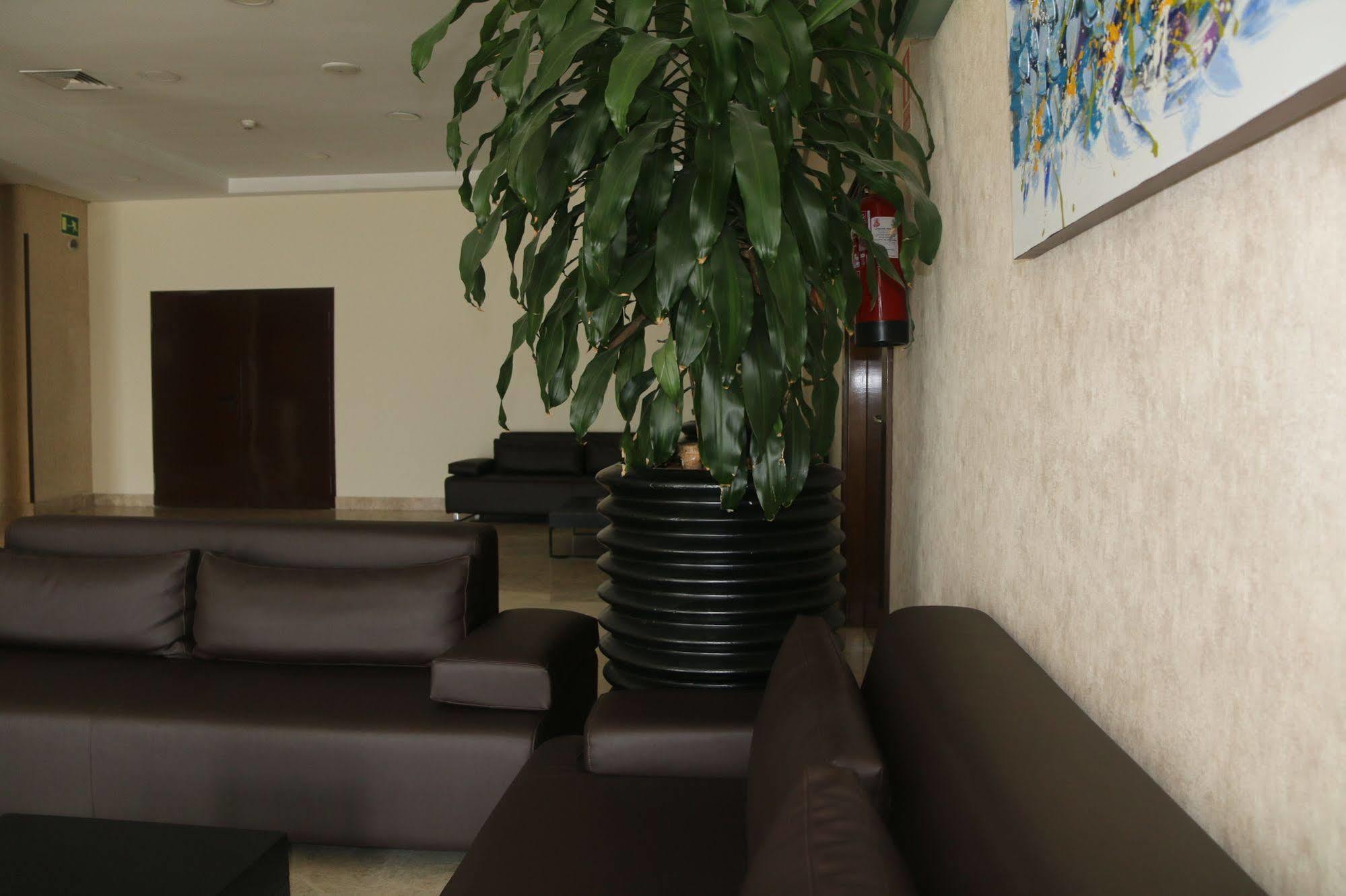 Hotel La Cantuena (Adults Only) Fuenlabrada Eksteriør bilde